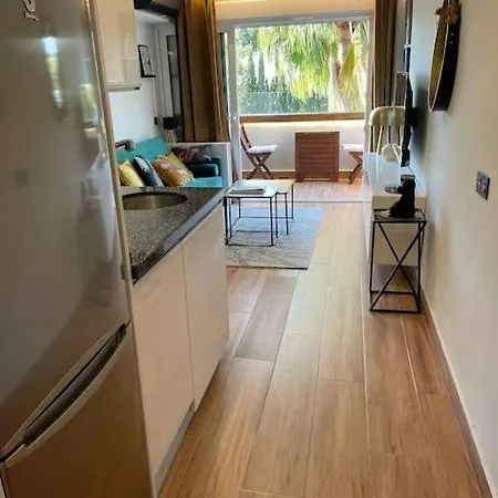 Appartamento Estupendo Duplex A 5 Min Andando De La Playa Marbella